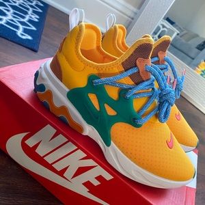 Nike Presto Size 6